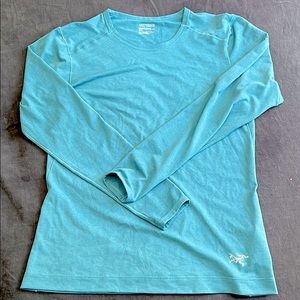 Arcteryx Quadra Crew neck base layer LS shirt